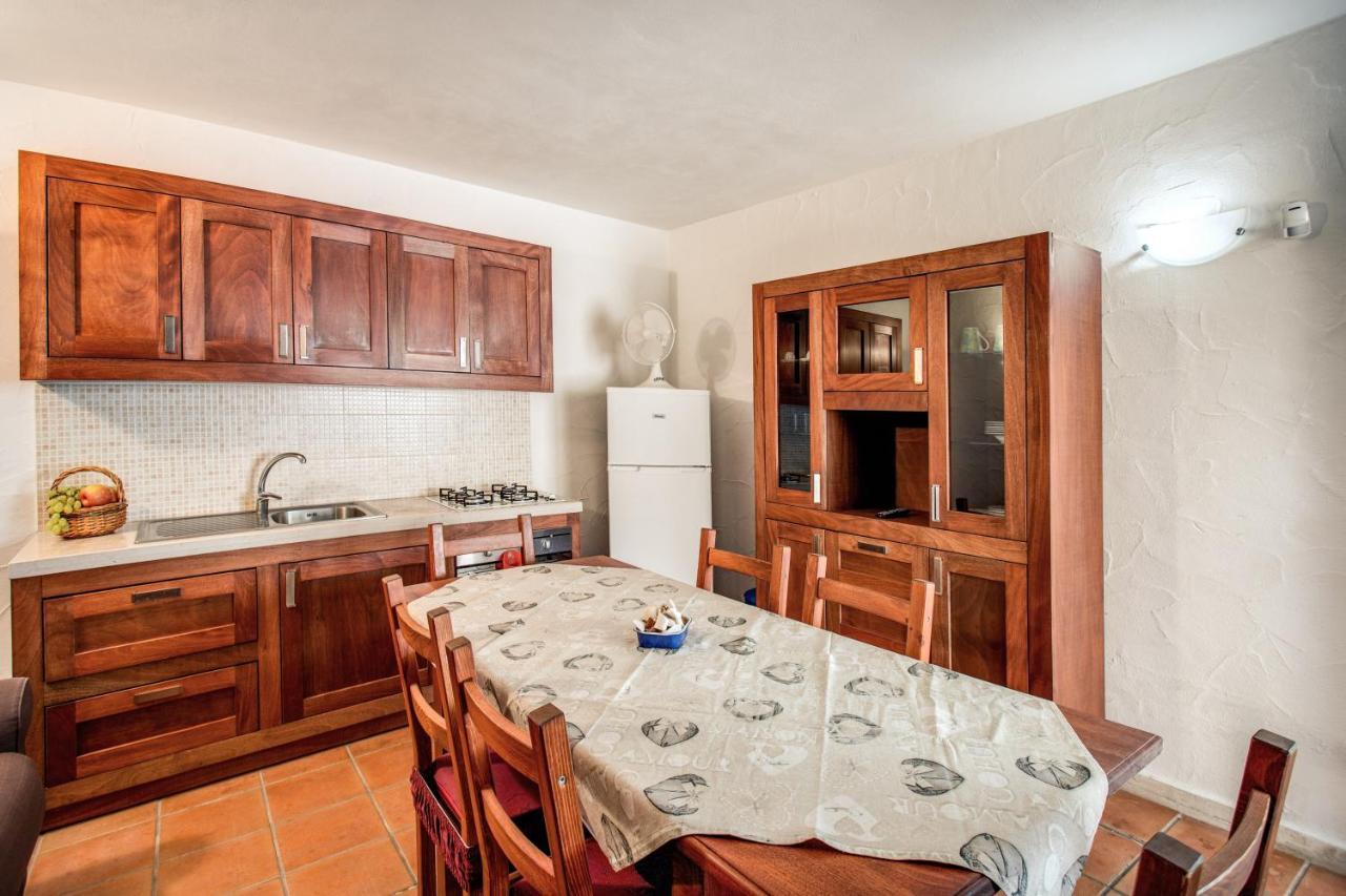 Yellow Star Holiday House Villa Marina di Mancaversa Buitenkant foto
