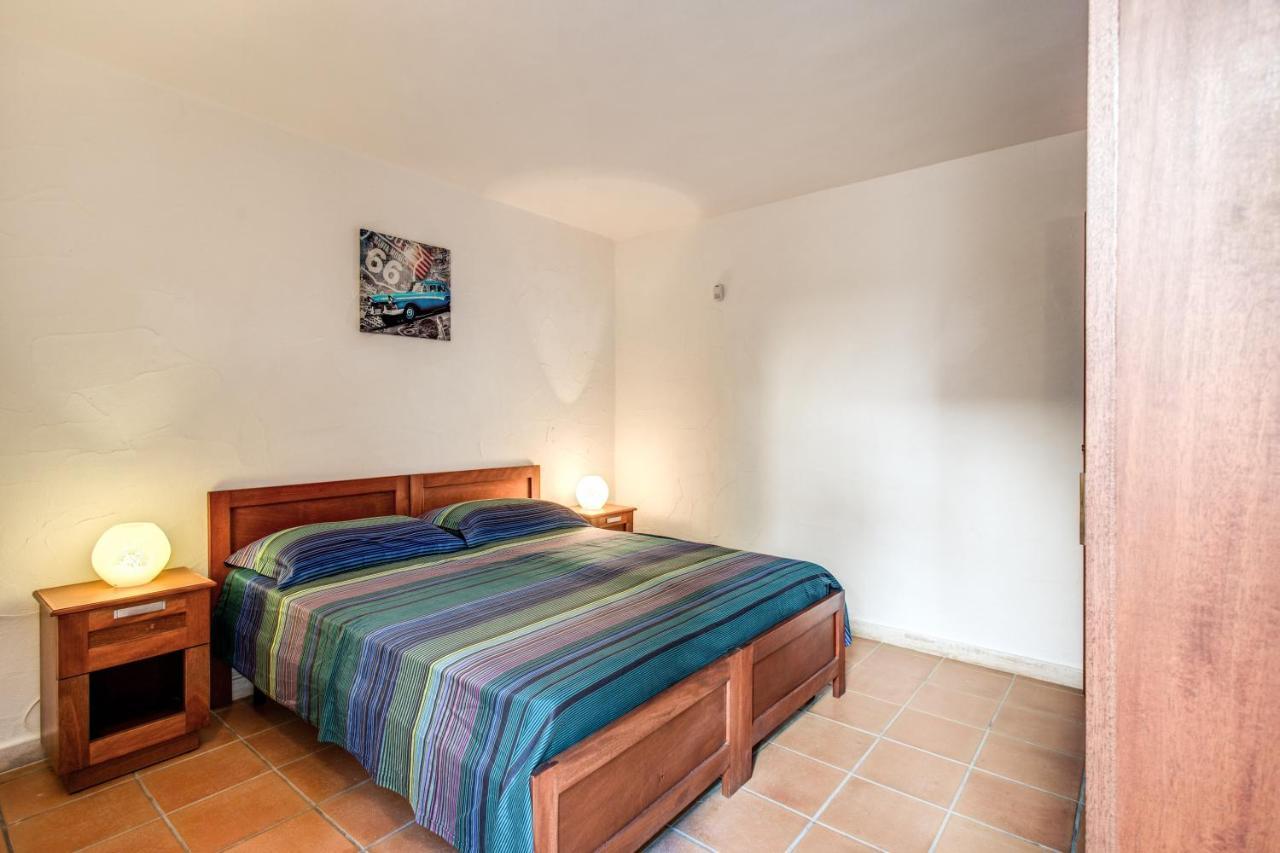 Yellow Star Holiday House Villa Marina di Mancaversa Buitenkant foto